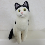 羊毛フェルト 白黒猫ちゃん(お座り)