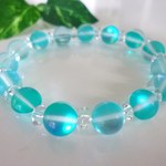 ★幻想的なオーロラ★神秘の輝き★ルナフラッシュ☆アクアブルー♪　☆１０ｍｍ☆　☆１７ｃｍ☆