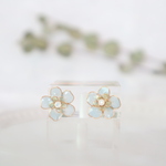 押し花ディップアートの勿忘草のイヤリング/ピアス