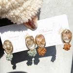 ニュアンス×ゴールド フープ×ドライフラワー レジン×ゆらゆら イヤリング ピアス アクセサリー