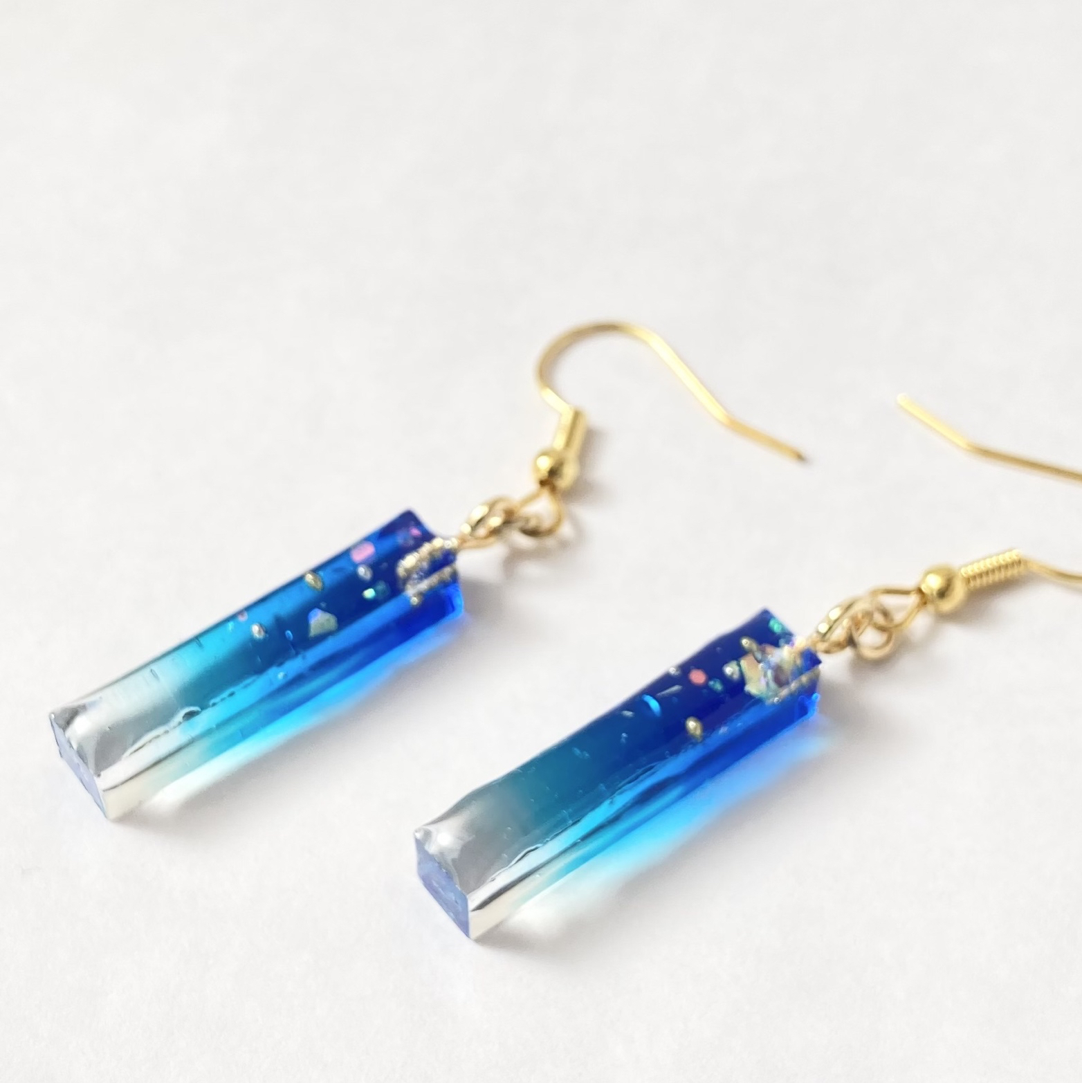 ライトグリーンビジューピアス イヤリング - TORORO624'S
