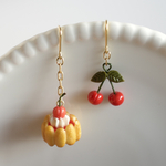 🍒チェリーとホイップのシャルロットの耳飾り🍒