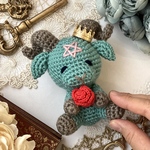 バラ持ちデーモン　手乗り悪魔のあみぐるみ