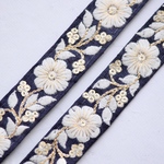 インド刺繍リボン　シルク細リボン①【ネイビー】インド刺繍/刺繍リボン/リボン/シルクリボン/トリム/ブレード/ジャガードリボン/チロリアンテープ/レース/チュール