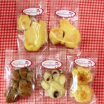 ネコ＆肉球の焼き菓子5袋詰め合わせ♪(=^・^=)