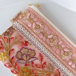 【中】インド刺繍のファスナーポーチ