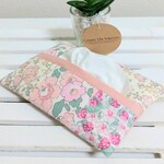 🏵️送料無料🏵リバティ生地使用🍒【ティッシュケース】⑲ アシュテッド パッチワーク ポケットティッシュケース ティッシュカバー ポケットティッシュカバー ホワイトデー プレゼント いちご