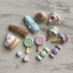 オーダー★軽量粘土パーツ★おもちゃ風お菓子パーツ★アソート★10個セット