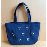 タッセルお花の刺繍バッグ