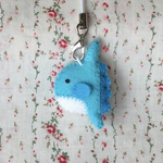 小さなマンボウストラップ 
