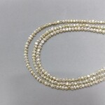 あこやケシ　2.5-3mm　連　M4(クリーム系)