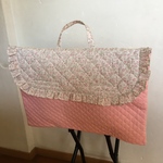 再販です☺︎かわいいフリル✴︎防災頭巾カバー　リバティ　メドウテイルズ　ペールピンク✖︎ピンクキルティング　名前ラベル付き　送料無料