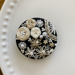 ビーズ刺繍くるみボタン（ヘアゴム/ブローチ）