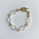 ビーズブレスレット　no.17    ビーズ　お花　ビーズアクセサリー