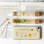 book yellow - 植物標本 のような 押し花 スマホケース iPhone *。 date
