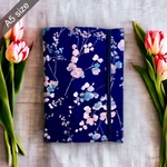 【特別価格】ゴムバンドタイプ**A5サイズ手帳カバー(花柄ネイビー）A5サイズ手帳・ノート・ほぼ日手帳カズンサイズ対応