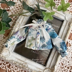 No.514 襟元たっぷりフリルブラウス　ボタニカル水彩画風