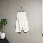 ハーフリネン　オフホワイトデニムクロップドパンツ