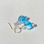 海を閉じ込めた小ぶりピアス