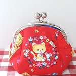 ころりんがま口ポーチ  （レトロ猫×レッド系） マチたっぷり 