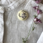刺繍ブローチ