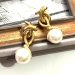 AMERICA VINTAGE EARRING  USA ゆらゆらパールヴィンテージ　イヤリング　アンティーク  クラシカル　フラワー　大ぶり　クリップ　ナチュラル　カジュアル　真珠2023