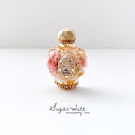 antique perfume  no.02 ✵  ドライフラワーを閉じ込めた香水瓶型の帯留め 《 千日紅 》和装 着物 帯留 香水瓶 水中花 花手水 ドライフラワー