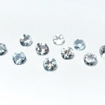 【アクアマリンAAA】穴なしラウンドファセットカット　4mm　1個　ハンドメイド素材