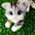 羊毛フェルトのねこちゃん