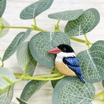 ヤマショウビン🍀刺繍ブローチ　野鳥　鳥　小鳥