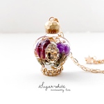antique Perfume necklace no.01《 ローズ × スターチス 》✵ ドライフラワー を閉じ込めた アンティーク調 香水瓶型 ネックレス  ペンダント 水中花 花手水 