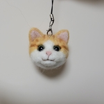 羊毛フェルト 茶トラ白猫ちゃん  ストラップ