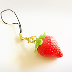 丸ごといちごのストラップ(小)
