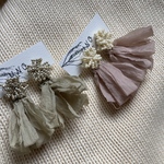 選べるflower×chiffon tasselピアス・イヤリング