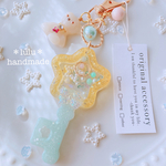 【New】ゆめカワくまちゃんの星型キー・シャカシャカキーホルダー　ハンドメイドレジン　キーホルダー　ハンドメイドキーホルダー　シャカシャカキーホルダー　シャカシャカ　シェイカー　ゆめかわ　星　鍵　くま