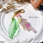 花より団子ニャ🍡🐈💨ミニキーホルダー ネムネム顔 送料無料 レジン ジャンピング猫