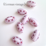 〈German vintage〉オペーク ライトピンク×レッド  スターデザイン  オーバル アクリルビーズ  (8個)