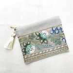 インド刺繍リボン＊タッセルポーチ
