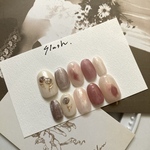 《SALE4/30まで》キラキラ花びらのチューリップネイルチップ🌷