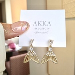 18kgp◆Fish tail charm earring フィッシュテールチャームイヤリング　樹脂イヤリング樹脂ピアスノンホールピアス人形マーメイド魚