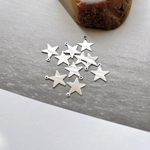 10pcs[約15mm・シルバー]小ぶり 星形メタルチャーム  m292