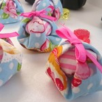 お手玉*ほおずきおてだま*ケーキ柄×ﾋﾟﾝｸｽﾄﾗｲﾌﾟ 送料無料