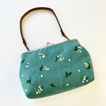 刺繍がま口ポーチ〈ミモザ 〉