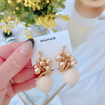 【金アレ対応】ゴールドボールとウッドのピアス/イヤリング　ゴールド