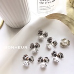 A1551【送料無料】import フラワー メタルパーツ ビーズキャップ 4pcs