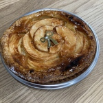 ③【3.14パイの日♪】送料無料♪限定20セット　薄焼きアップルパイ＋お任せキャトルカール2種＋おまけ付き♪冷凍でお届け　