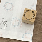 【お花と葉っぱのリース】イラストはんこ　3cm角　ラバースタンプ