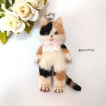 【新作】 羊毛フェルト 猫 三毛猫のキーホルダー