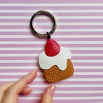 本革キャンドルケーキのバッグチャーム