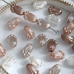 A-93手染めパール調ビーズ　チューリップ　お花　24個